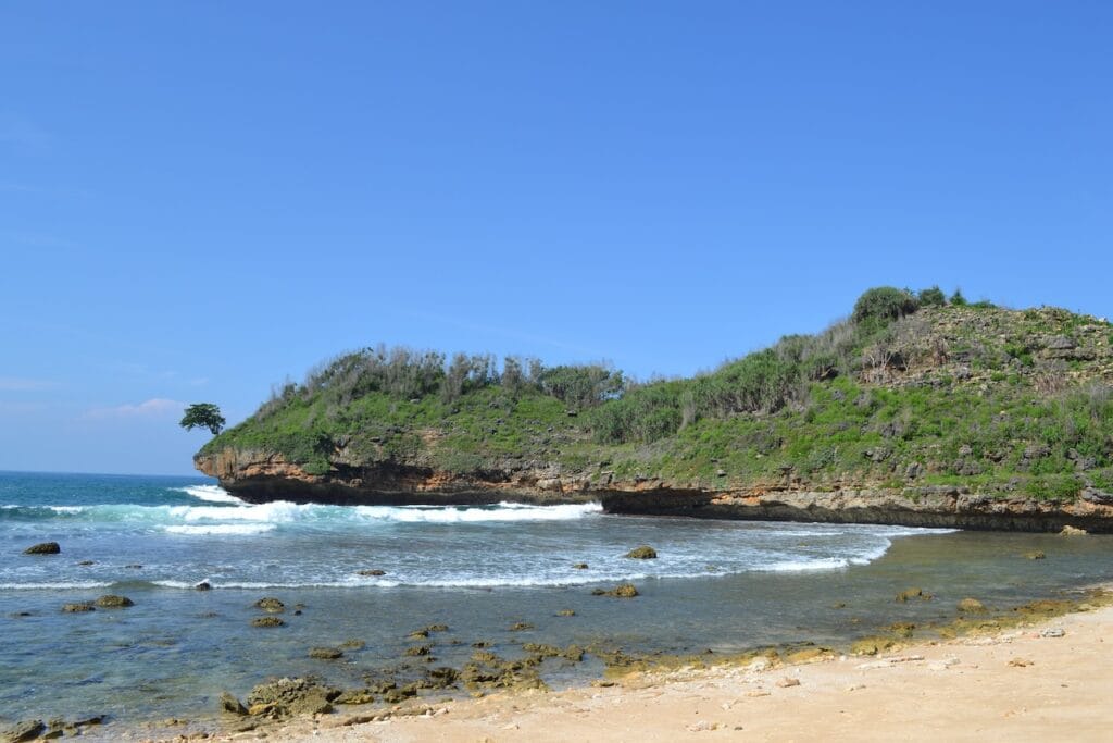 saharagems ocean villa family srau beach pacitan java 5