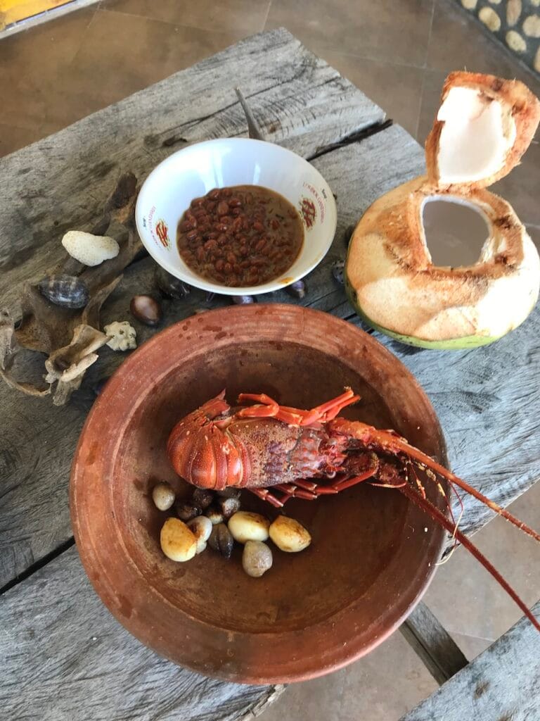 saharagems ocean villa family srau indonesian food seafood 24