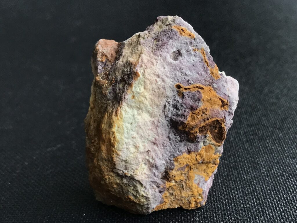 saharagems papandayan volcano sulfur lava rocks 15