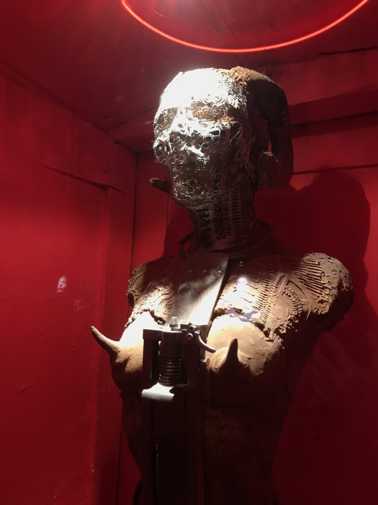 hr giger alien museum gruyere switzerland 5 (2)